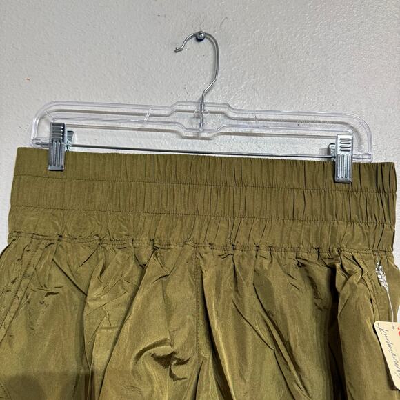 Free People Army Green The Way Home Shorts Sz M NWT - Picture 3 of 14